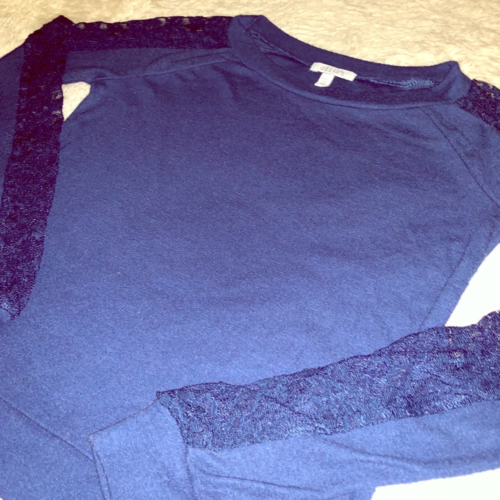 Delia’s Blue Top with lace detail on arms
